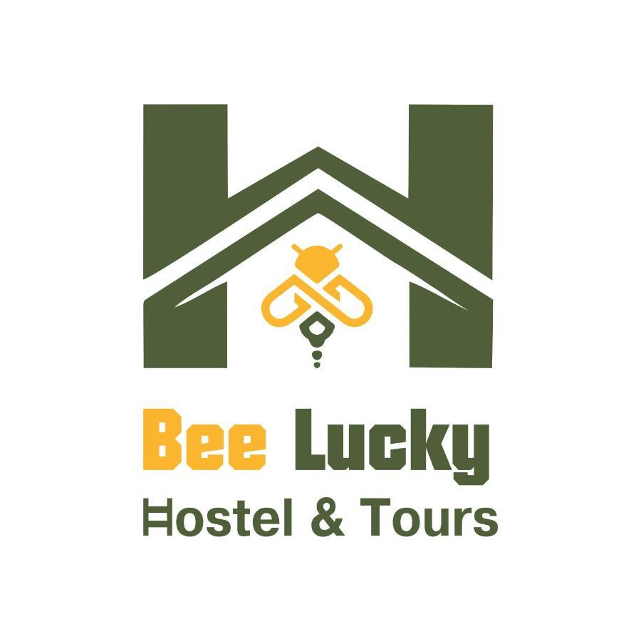 Bee Lucky Hostel&Tours Jerevan Buitenkant foto